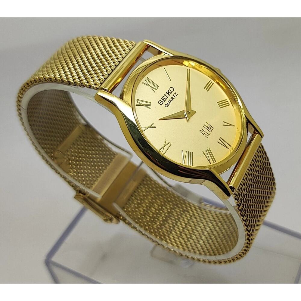 Vintage Style Seiko Quartz Mens Gold Watch & Gold accents W/ Metal Strap - Picture 4 of 7